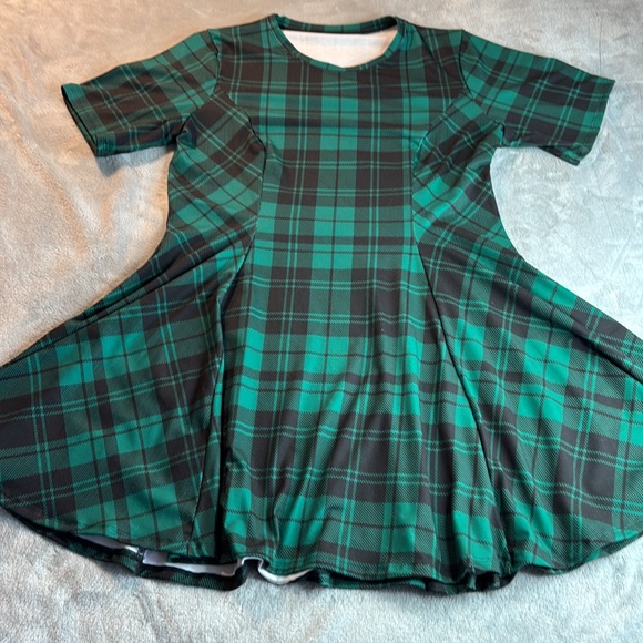 NWOT Blackmilk Tartan Pine Evil Tee Dress Green Size XL - Picture 5 of 12